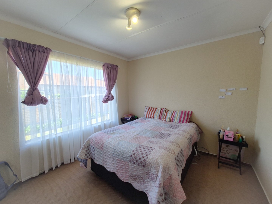 3 Bedroom Property for Sale in Sasolburg Ext 11 Free State